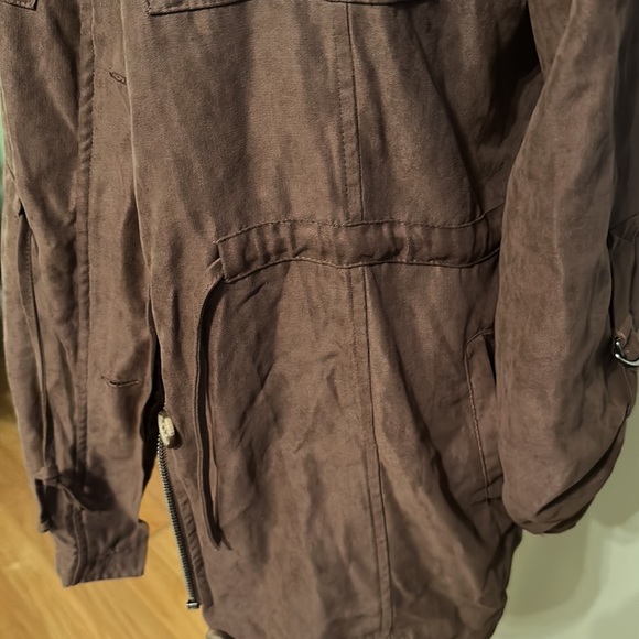 Utility Jacket - Picture 5 of 5